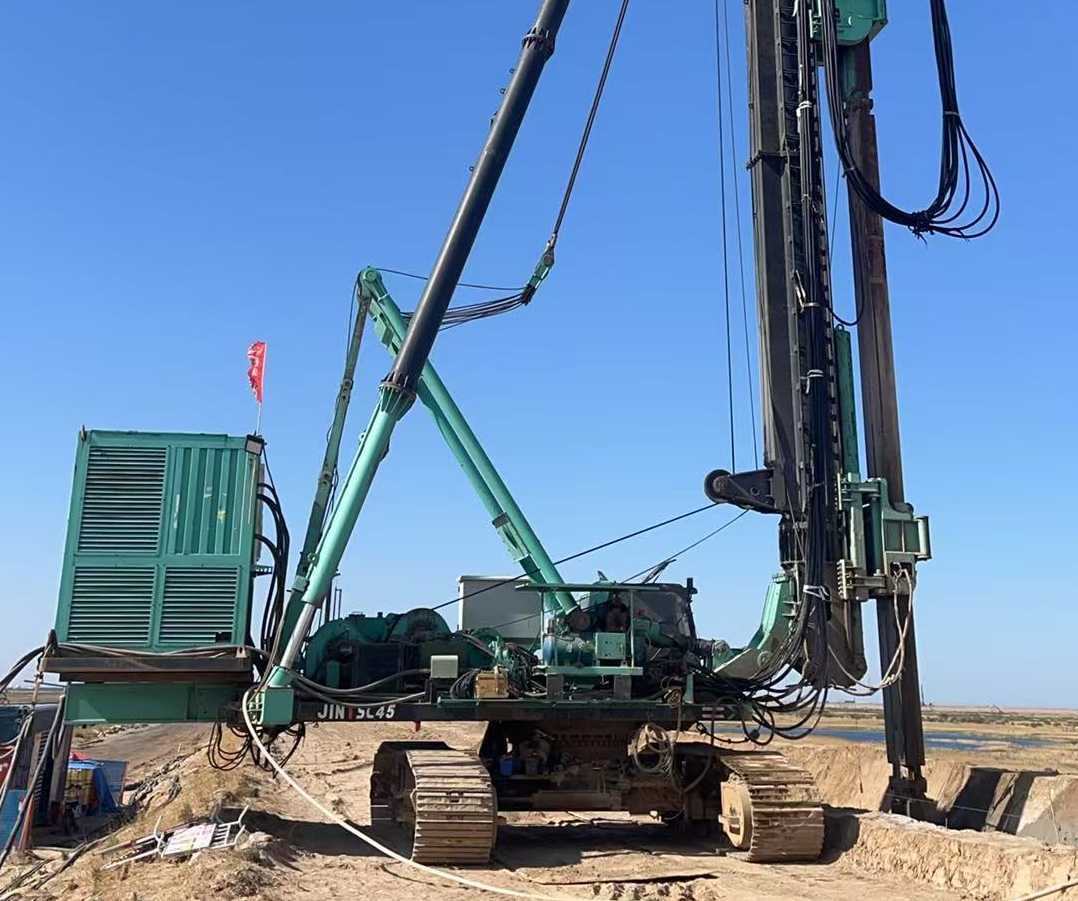 金泰CSM雙輪攪設備集群作戰(zhàn) 助力廣北水庫工程攻堅